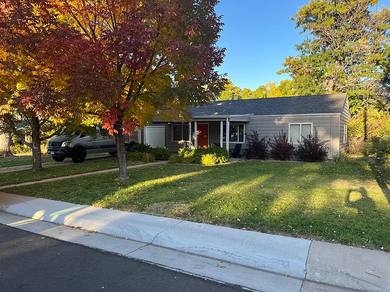 3040 S Birch St — Photo 2