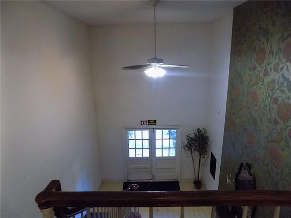 3rd image of 94 Rue Fontaine