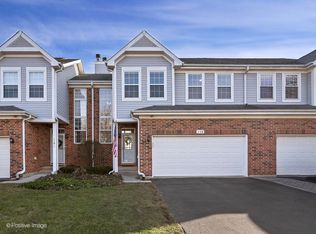 138 Chestnut Hills Cir, Burr Ridge, IL 60527