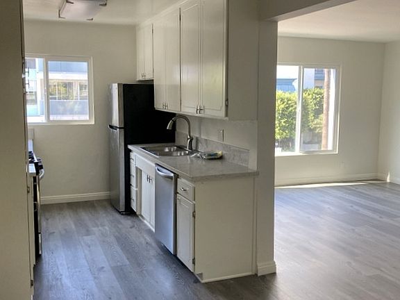4th image of 11660 Chenault St APT 101