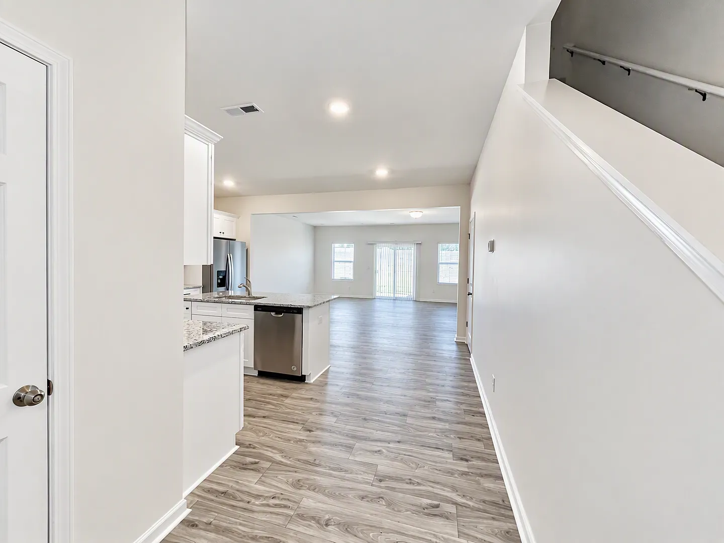 Modern 3 Bedroom Townhome in Prime Kannapolis Location - Available Nov. 13th — Photo 3