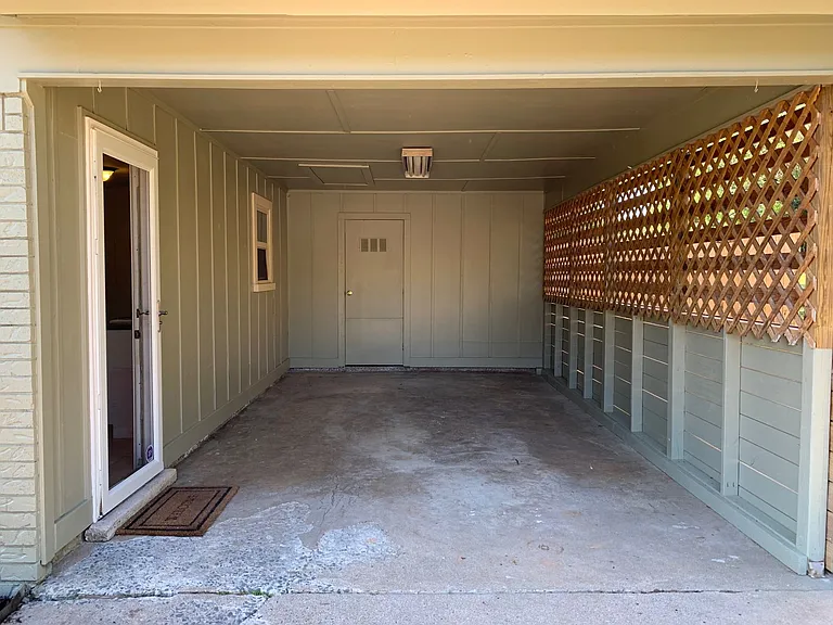 102 Heather Dr — Photo 20