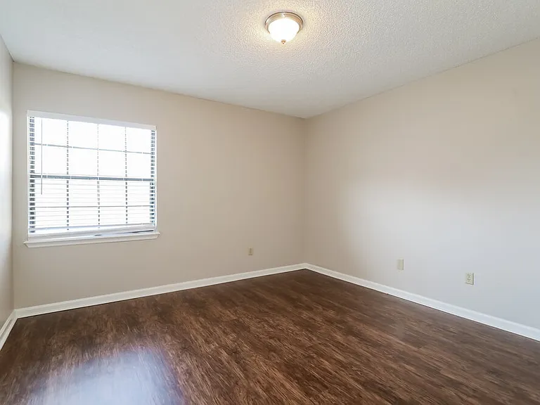 2977 Tuscarora Trl — Photo 9