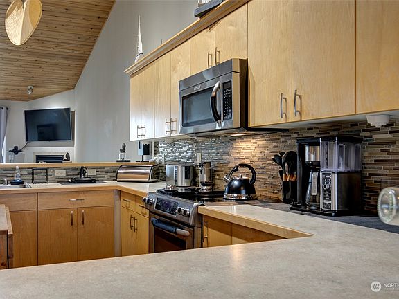 4th image of 262 SW Oyhut Bay Blvd. #406