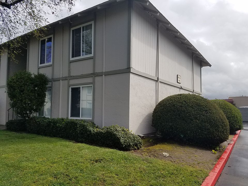 1st image of 825 Oak Grove Rd APT 49