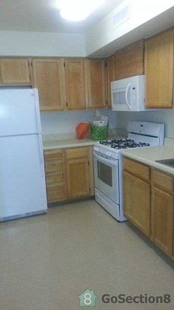 1st image of 608 N Payne St APT 24