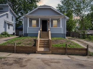 109 Cass Ave, Jackson, MI 49203