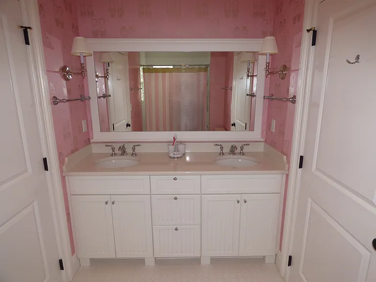 1340 Pleasure Ave — Photo 27