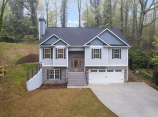 1405 Northwood Cir NE, Gainesville, GA 30501