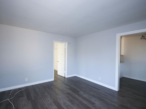 4th image of 1441 E Orange Grove Blvd #1441