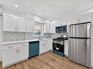 1061 E 218th St, Bronx, NY 10469