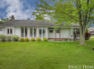 3230 Rau Dr NE, Sand Lake, MI 49343