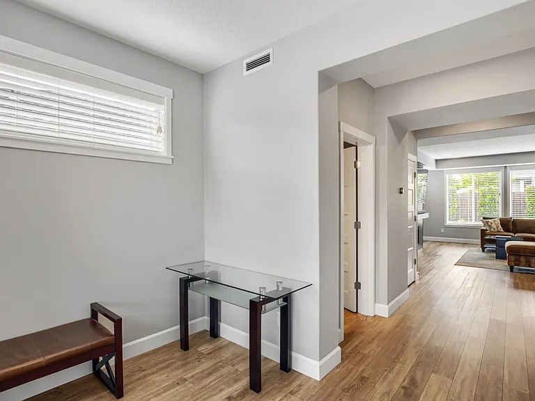 5210 NE 133rd St — Photo 4