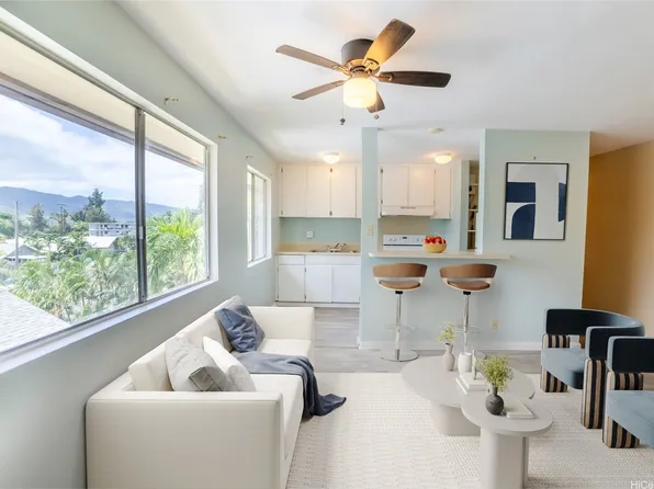 68-077 Au St APT 3A, Waialua, HI 96791