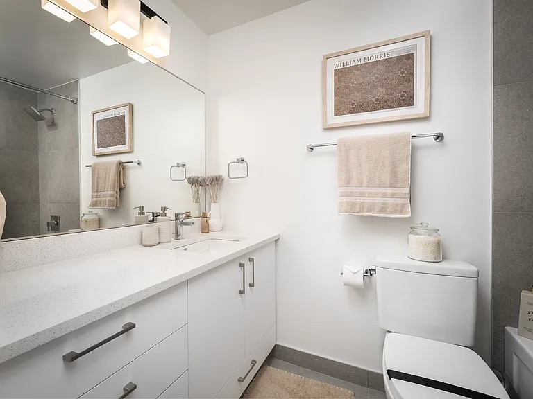6570 Glen Erin Dr — Photo 23