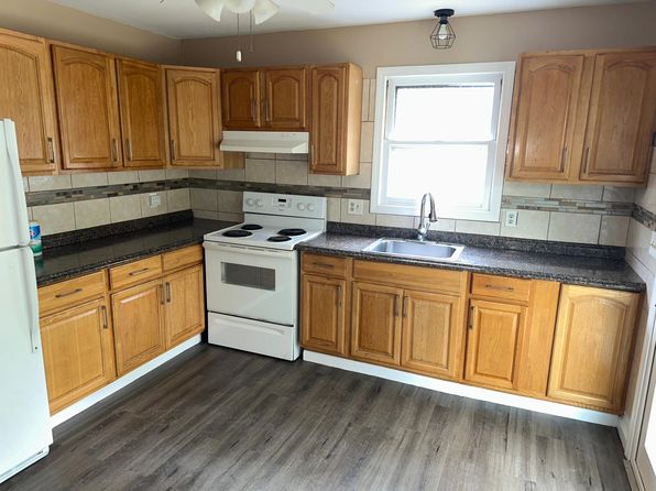 15 Walnut St #15