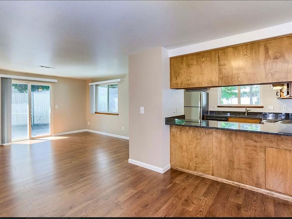 220 W Rapp Rd Talent, OR Zillow