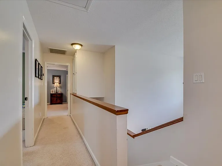 1156 Parkside Trl — Photo 5