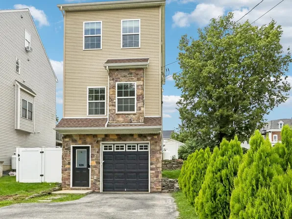626 Fulton St, Conshohocken, PA 19428