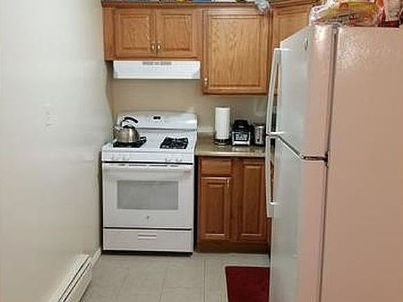 5th image of 3609 Bronxwood Ave Unit Penthouse