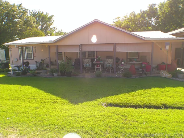 27 Aster Dr, Mead, OK 73449