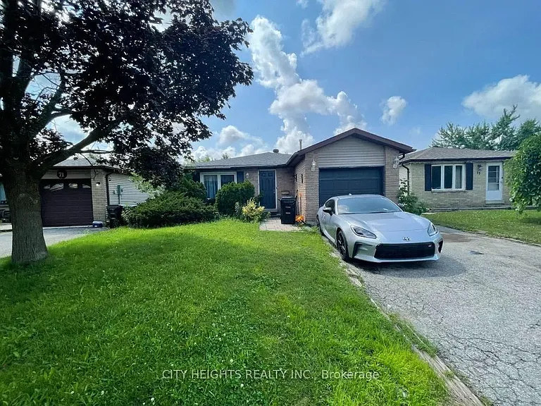 73 Hickling Trl #BASEMENT — Photo 2