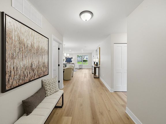 2nd image of 21359 Silktree Cir