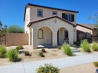 67525 Rio Largo Rd, Cathedral City, CA 92234