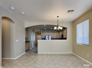 991 E Saddleback Pl, San Tan Valley, AZ 85143