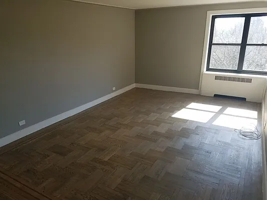 Rented by Bruma Realty LLC | media 10