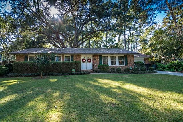 1st image of 2123 Deerfield Dr
