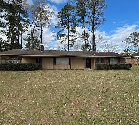 2nd image of 295 Pine St