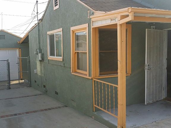 2nd image of 34921 Acacia Ave
