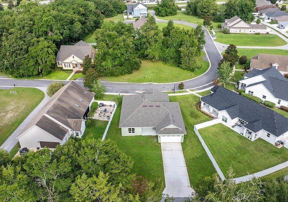 1st image of 2703 SE 48th Ave Avenue