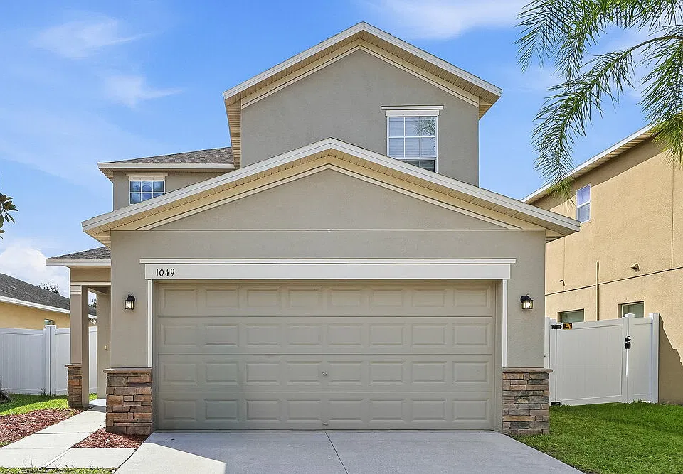 1049 Seminole Sky Dr