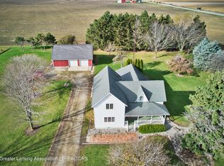 8112 S Warner Rd, Carson City, MI 48811