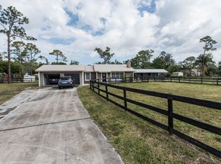 8393 Pinto Dr, Lake Worth, FL 33467