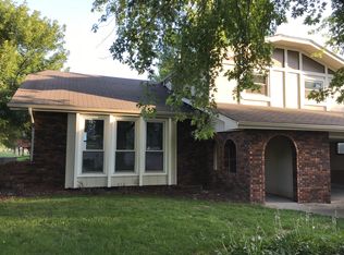 1130 Clark Cir, Underwood, IA 51576