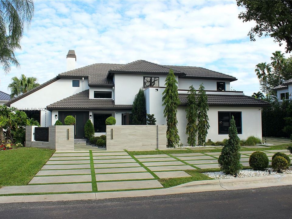 1st image of 5443 NW 94th Doral Pl