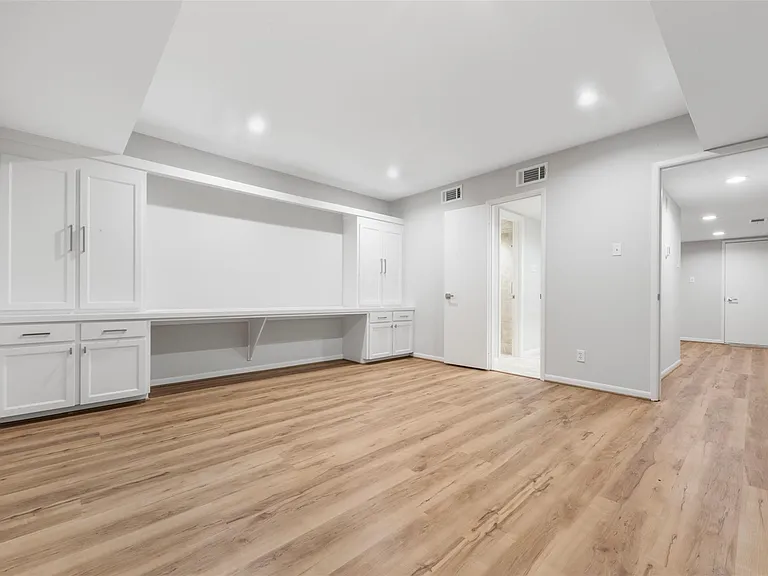 3141 Bissonnet St — Photo 8