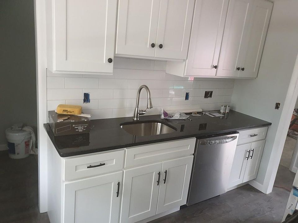 2nd image of 117 Appleby St