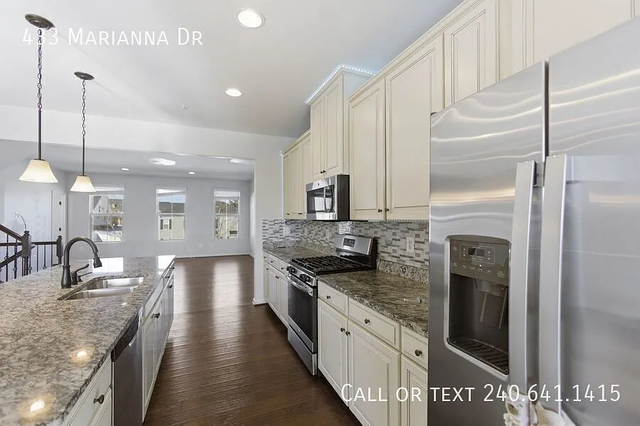 433 Marianna Dr photo 1
