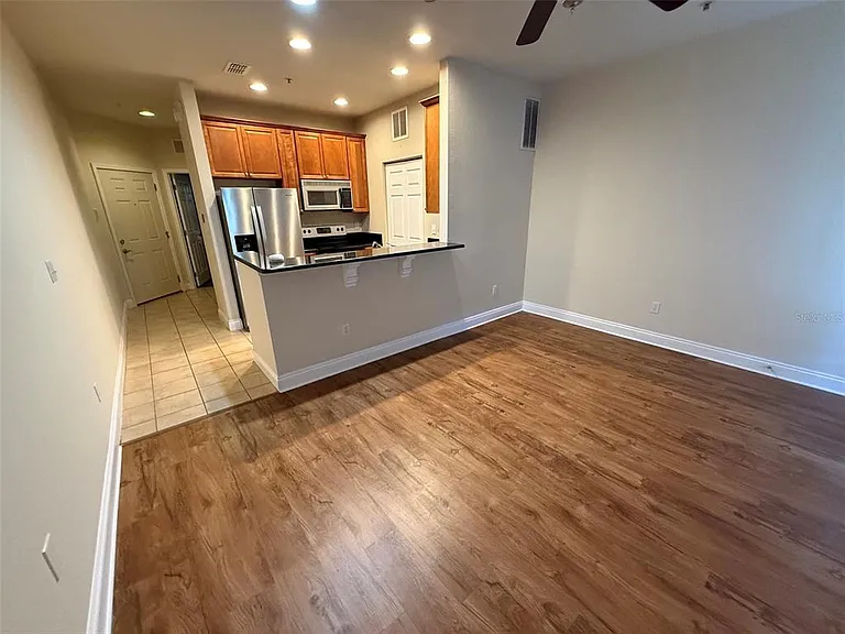 1500 NW 4th Ave #203 — Photo 9