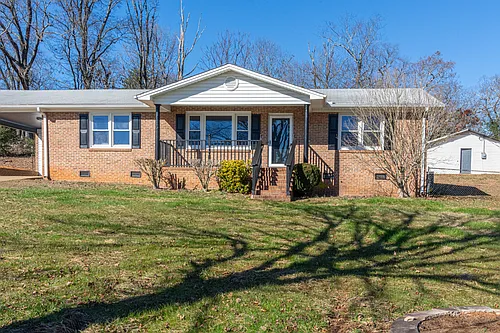 115 Bentwood Dr Photo 1