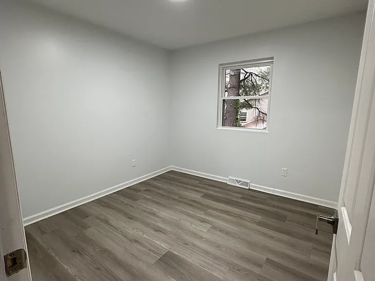 7 Woodridge Cir #7A — Photo 11