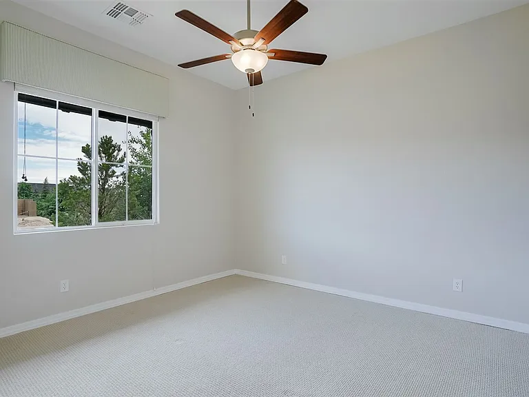 6881 Claret Dr — Photo 16