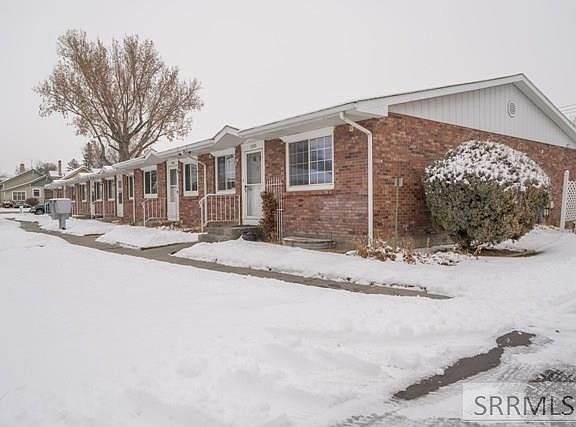 2nd image of 1055 Canal Ave