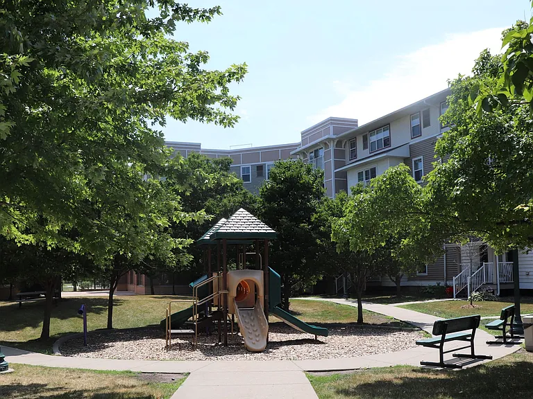 Clover Field Marketplace — Photo 25