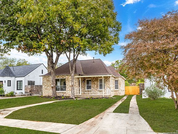 2nd image of 1939 W MAGNOLIA AVE