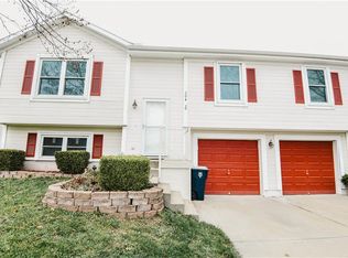 204 NW 114th Ter, Kansas City, MO 64155